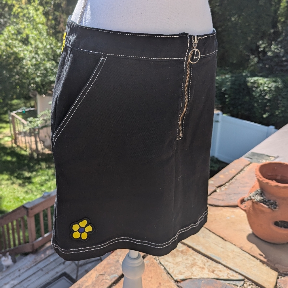 VANS  Black Brighton Black Denim Skirt Sz L